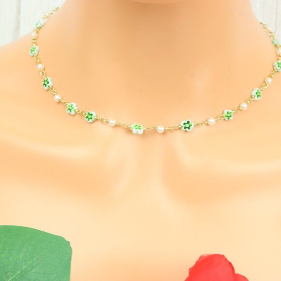 "Minimalist & Elegant Necklace Chain – Perfect for Women & Girls | UNVRC1483 - Picture 4 of 10